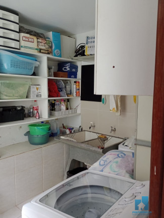 Imagem Casa com 3 Quartos à Venda, 240 m² em Uvaranas - Ponta Grossa Imagem Casa com 3 Quartos à Venda, 240 m² em Uvaranas - Ponta Grossa