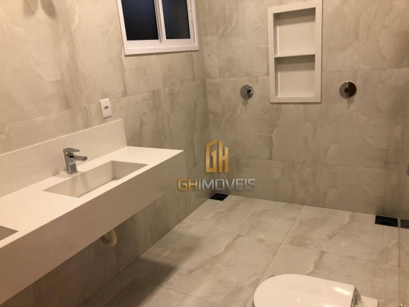 Imagem Casa com 4 Quartos à Venda, 200 m² em Jardins Lisboa - Goiânia Imagem Casa com 4 Quartos à Venda, 200 m² em Jardins Lisboa - Goiânia
