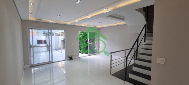 Imagem Casa de Condomínio com 3 Quartos à Venda, 146 m² em Vila Sofia - São Paulo