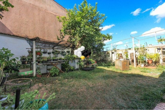 Imagem Casa com 5 Quartos à Venda, 254 m² em Três Figueiras - Porto Alegre Imagem Casa com 5 Quartos à Venda, 254 m² em Três Figueiras - Porto Alegre