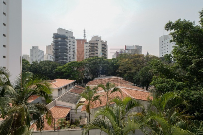 Imagem Imóvel com 3 Quartos à Venda, 215 m² em Campo Belo - São Paulo Imagem Imóvel com 3 Quartos à Venda, 215 m² em Campo Belo - São Paulo