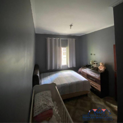 Imagem Sobrado com 3 Quartos à Venda, 240 m² em Santa Maria - Osasco
