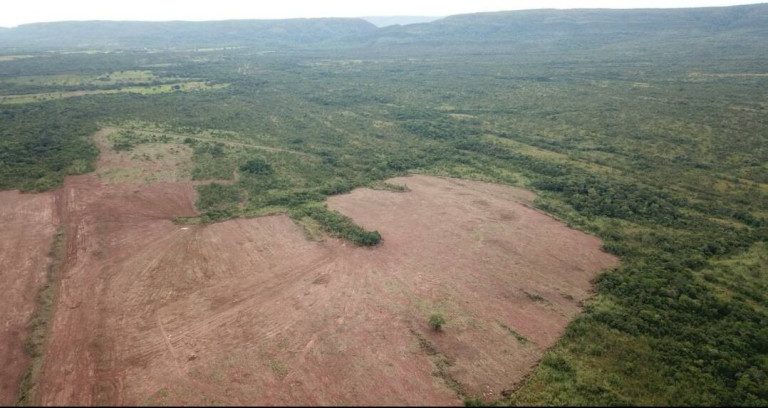 Imagem Fazenda à Venda, 1.135 m² em Cuiabá Imagem Fazenda à Venda, 1.135 m² em Cuiabá