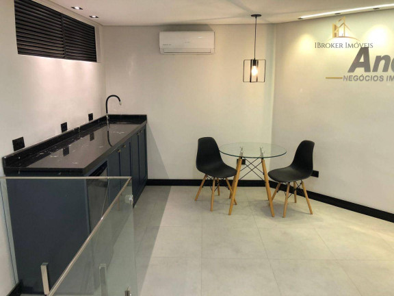 Imagem Loja à Venda ou Locação, 40 m² em Centro - Curitiba Imagem Loja à Venda ou Locação, 40 m² em Centro - Curitiba