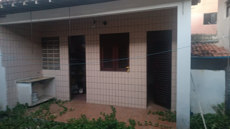 Imagem Casa com 7 Quartos para Alugar, 900 m² em Jardim Oceania - João Pessoa Imagem Casa com 7 Quartos para Alugar, 900 m² em Jardim Oceania - João Pessoa