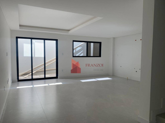 Imagem Sobrado com 3 Quartos à Venda, 226 m² em Centro - Itajaí Imagem Sobrado com 3 Quartos à Venda, 226 m² em Centro - Itajaí