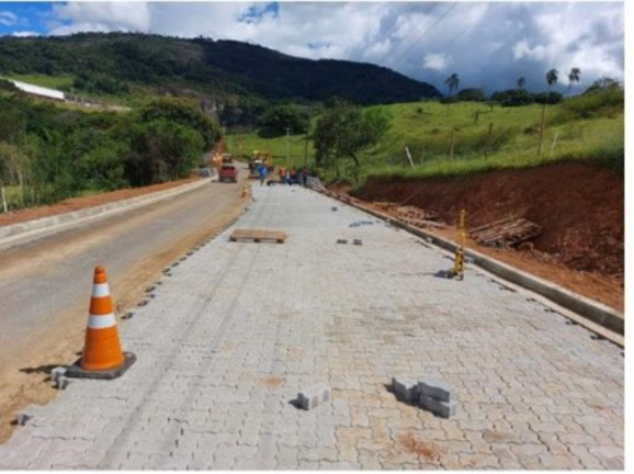 Imagem Imóvel para Alugar, 22.170 m² em Rodovia Fernão Dias, Km 931 - Itapeva Imagem Imóvel para Alugar, 22.170 m² em Rodovia Fernão Dias, Km 931 - Itapeva