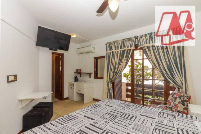 Imagem Casa com 3 Quartos à Venda, 291 m² em Bela Vista - Porto Alegre Imagem Casa com 3 Quartos à Venda, 291 m² em Bela Vista - Porto Alegre