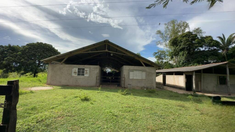 Imagem Fazenda à Venda, 1.000 m² em Cuiabá Imagem Fazenda à Venda, 1.000 m² em Cuiabá