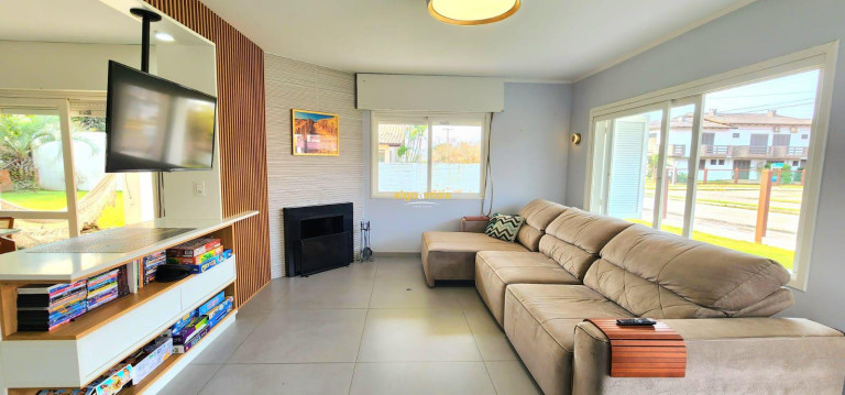 Imagem Casa com 4 Quartos à Venda, 287 m² em C.c.i- Extenção Atlantida Ii - Xangri-lá Imagem Casa com 4 Quartos à Venda, 287 m² em C.c.i- Extenção Atlantida Ii - Xangri-lá