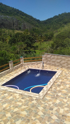 Imagem Imóvel com 4 Quartos à Venda, 2.000 m²
