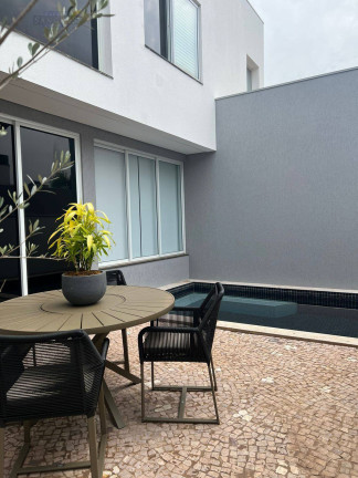 Imagem Casa com 3 Quartos à Venda, 303 m² em Residencial Villaggio - Bauru Imagem Casa com 3 Quartos à Venda, 303 m² em Residencial Villaggio - Bauru
