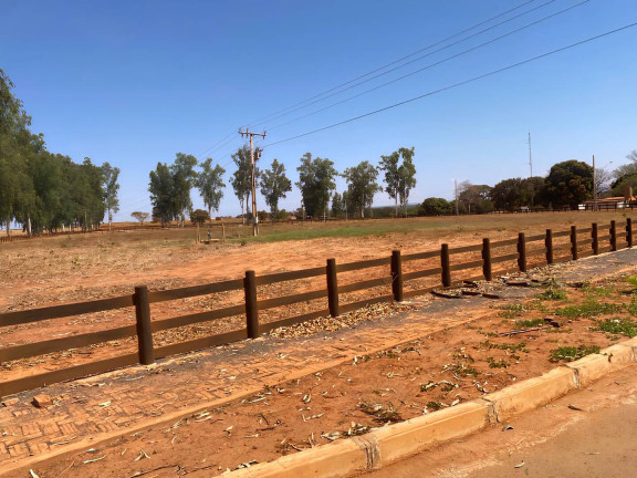 Imagem Fazenda à Venda, 8.000 m² em Cuiabá Imagem Fazenda à Venda, 8.000 m² em Cuiabá