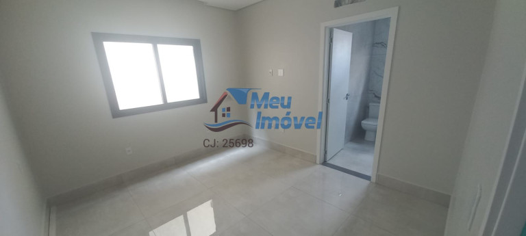 Imagem Casa com 4 Quartos à Venda, 400 m² em Setor Habitacional Vicente Pires - Brasília Imagem Casa com 4 Quartos à Venda, 400 m² em Setor Habitacional Vicente Pires - Brasília