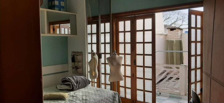 Imagem Casa com 3 Quartos à Venda, 256 m² em Jardim Do Lago - São Paulo