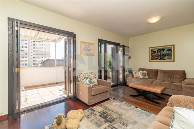 Imagem Imóvel com 2 Quartos à Venda, 127 m² em Santana - Porto Alegre