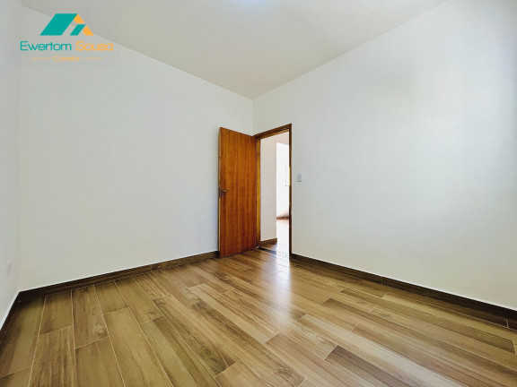 Imagem Casa com 2 Quartos à Venda, 115 m² em Centro - Mairiporã Imagem Casa com 2 Quartos à Venda, 115 m² em Centro - Mairiporã