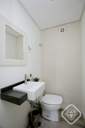 Imagem Apartamento com 2 Quartos à Venda, em Menino Deus - Porto Alegre Imagem Apartamento com 2 Quartos à Venda, em Menino Deus - Porto Alegre