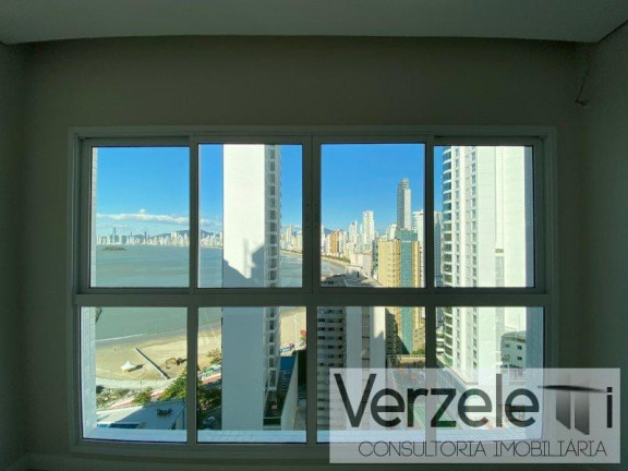 Imagem Apartamento com 4 Quartos à Venda, 160 m² em Pioneiros - Balneário Camboriú