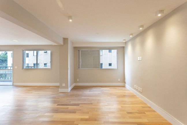 Imagem Apartamento com 2 Quartos à Venda, 161 m² em Moema - São Paulo Imagem Apartamento com 2 Quartos à Venda, 161 m² em Moema - São Paulo