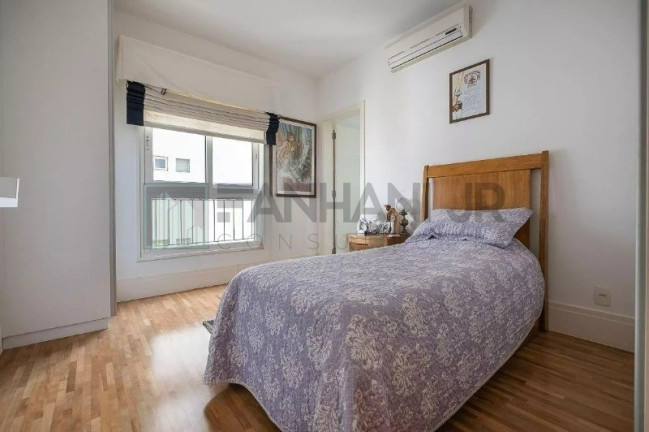 Imagem Imóvel com 4 Quartos à Venda, 310 m² em Jardim Europa - São Paulo Imagem Imóvel com 4 Quartos à Venda, 310 m² em Jardim Europa - São Paulo