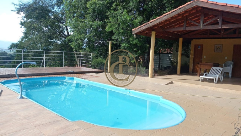 Imagem Chácara com 3 Quartos à Venda, 300 m² em Caçapava Velha - Caçapava