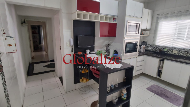 Imagem Casa com 4 Quartos à Venda, 109 m² em Embaré - Santos Imagem Casa com 4 Quartos à Venda, 109 m² em Embaré - Santos