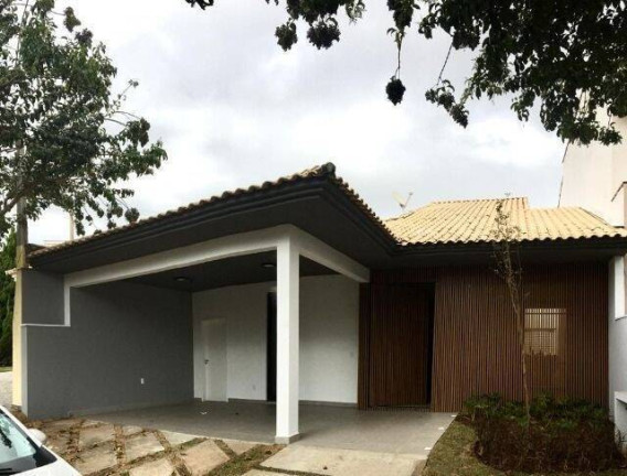 Casa com 3 Quartos à Venda, 180 m² em Aparecidinha - Sorocaba