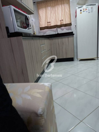 Imagem Casa com 3 Quartos para Temporada, em Zimbros - Bombinhas Imagem Casa com 3 Quartos para Temporada, em Zimbros - Bombinhas