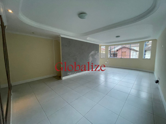 Imagem Casa com 3 Quartos à Venda, 330 m² em Embaré - Santos Imagem Casa com 3 Quartos à Venda, 330 m² em Embaré - Santos