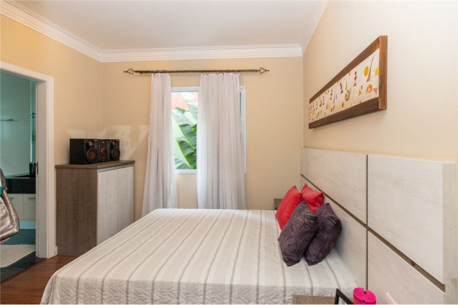 Imagem Casa com 4 Quartos à Venda, 300 m² em Parque Dos Pássaros - São Bernardo Do Campo