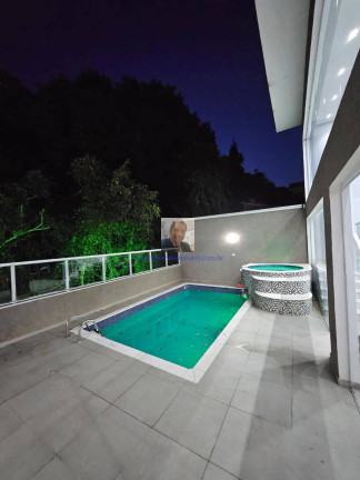 Imagem Casa com 3 Quartos à Venda, 330 m² em Barueri Imagem Casa com 3 Quartos à Venda, 330 m² em Barueri
