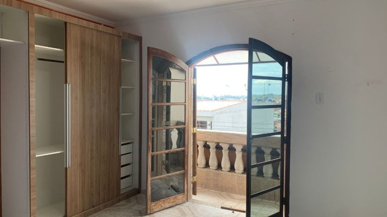 Imagem Sobrado com 3 Quartos à Venda, 150 m² em Jardim Varan - Suzano Imagem Sobrado com 3 Quartos à Venda, 150 m² em Jardim Varan - Suzano