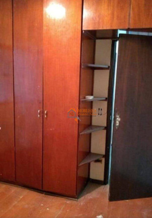 Imagem Sobrado com 3 Quartos à Venda, 200 m² em Vila Nova Bonsucesso - Guarulhos Imagem Sobrado com 3 Quartos à Venda, 200 m² em Vila Nova Bonsucesso - Guarulhos