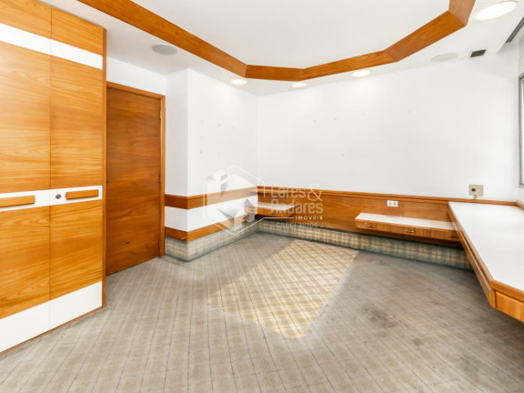 Imagem Apartamento com 3 Quartos à Venda, 217 m² em Jardim Europa - São Paulo