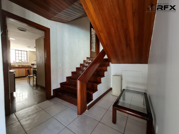 Imagem Casa com 6 Quartos à Venda, 810 m² em Piratininga - Niterói