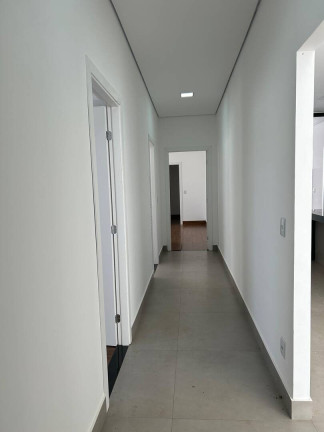 Imagem Casa com 3 Quartos à Venda, 380 m² em Condominio Portal Do Igarapé - Igarapé Imagem Casa com 3 Quartos à Venda, 380 m² em Condominio Portal Do Igarapé - Igarapé