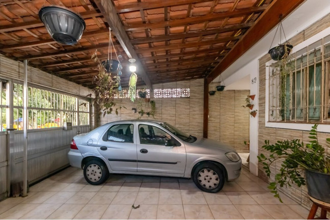 Imagem Casa com 5 Quartos à Venda, 230 m² em Vila Marari - São Paulo Imagem Casa com 5 Quartos à Venda, 230 m² em Vila Marari - São Paulo
