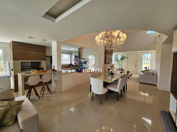 Imagem Casa de Condomínio com 4 Quartos à Venda, 327 m² em Centro - Xangri-lá Imagem Casa de Condomínio com 4 Quartos à Venda, 327 m² em Centro - Xangri-lá