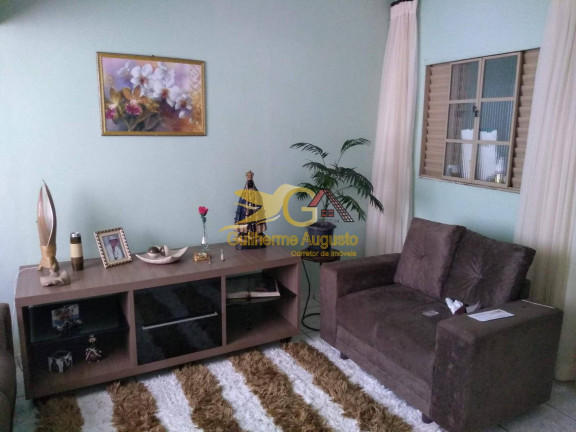 Imagem Casa com 3 Quartos à Venda, 200 m² em Fábricas - São João Del Rei Imagem Casa com 3 Quartos à Venda, 200 m² em Fábricas - São João Del Rei