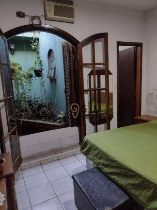Imagem Sobrado com 4 Quartos à Venda, 190 m² em Parque Santo Antônio - Jacareí Imagem Sobrado com 4 Quartos à Venda, 190 m² em Parque Santo Antônio - Jacareí