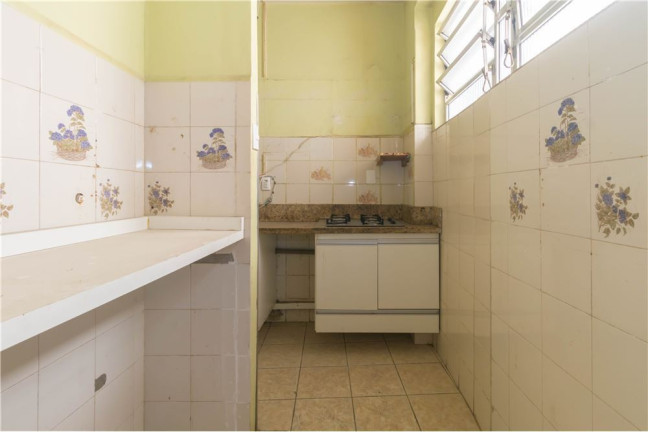 Imagem Apartamento com 3 Quartos à Venda, 76 m² em Moinhos De Vento - Porto Alegre Imagem Apartamento com 3 Quartos à Venda, 76 m² em Moinhos De Vento - Porto Alegre