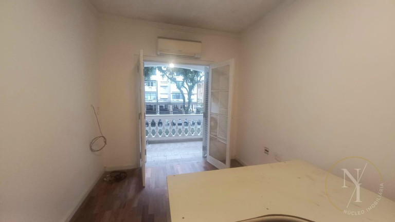 Imagem Apartamento com 3 Quartos à Venda, 124 m² em José Menino - Santos