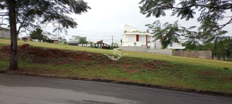 Imagem Terreno em Condomínio à Venda, 779 m² em Condomínio 7 Lagos - Itatiba