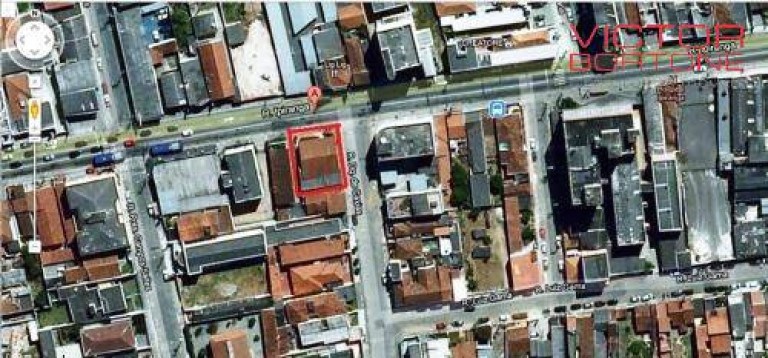 Imagem Casa com 8 Quartos à Venda, 275 m² em Jardim Santista - Mogi Das Cruzes Imagem Casa com 8 Quartos à Venda, 275 m² em Jardim Santista - Mogi Das Cruzes