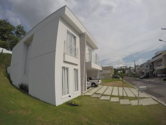 Imagem Casa com 3 Quartos à Venda, 230 m² em Aleixo - Manaus Imagem Casa com 3 Quartos à Venda, 230 m² em Aleixo - Manaus