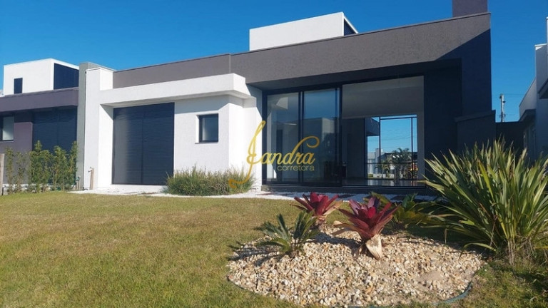 Imagem Casa de Condomínio com 4 Quartos à Venda, 180 m² em Rainha Do Mar - Xangri-la Imagem Casa de Condomínio com 4 Quartos à Venda, 180 m² em Rainha Do Mar - Xangri-la