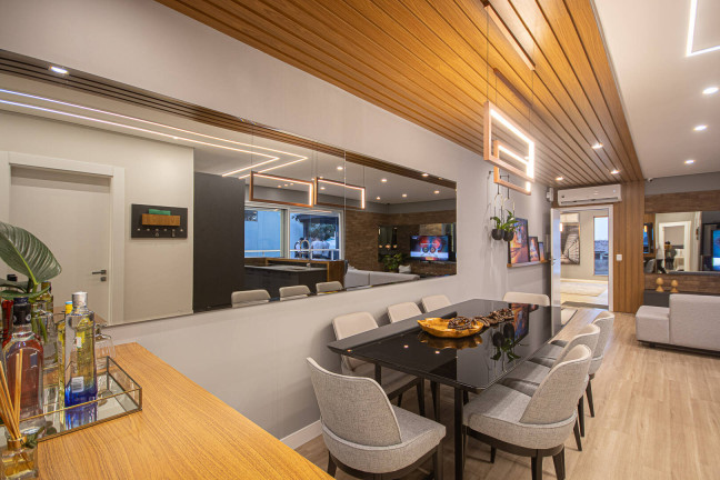 Imagem Apartamento com 2 Quartos à Venda, 120 m² em Centro - Balneário Piçarras Imagem Apartamento com 2 Quartos à Venda, 120 m² em Centro - Balneário Piçarras