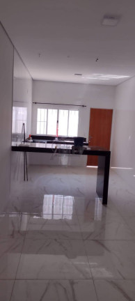 Imagem Casa com 3 Quartos à Venda, em Terra Jardim - Montes Claros Imagem Casa com 3 Quartos à Venda, em Terra Jardim - Montes Claros