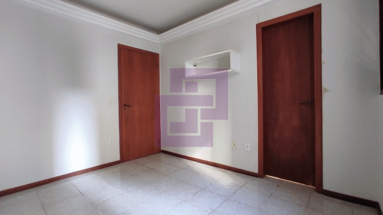 Imagem Apartamento com 3 Quartos à Venda, 186 m² em Pitangueiras - Guarujá Imagem Apartamento com 3 Quartos à Venda, 186 m² em Pitangueiras - Guarujá